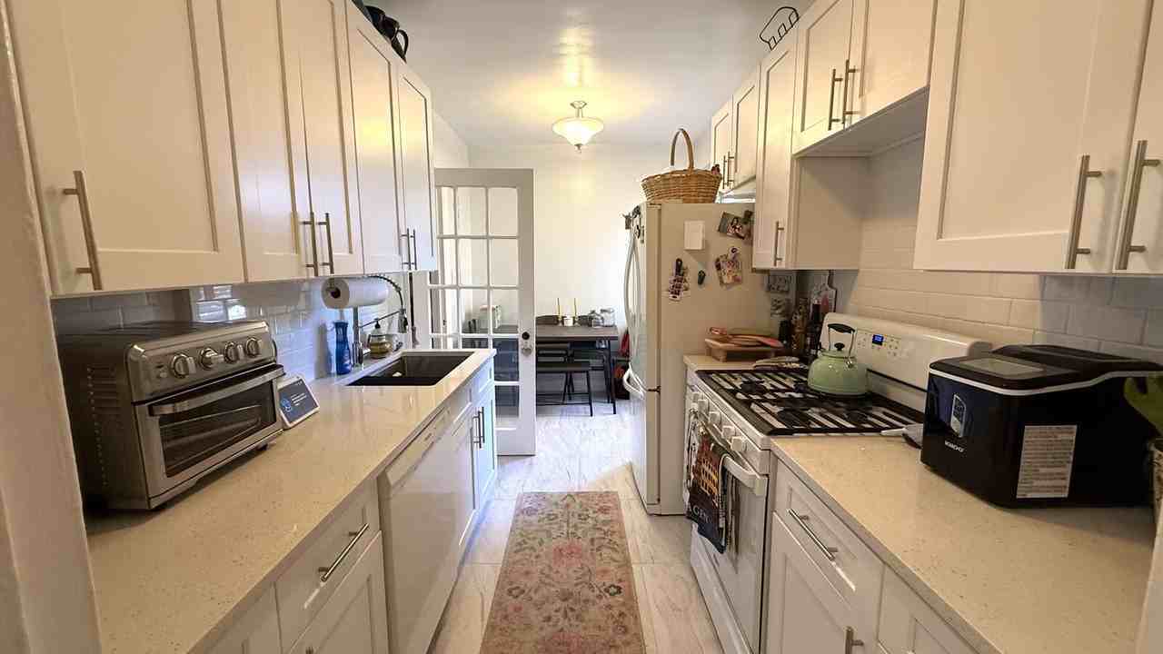 73-20 Austin Street #5E - Photo 6 of 19
