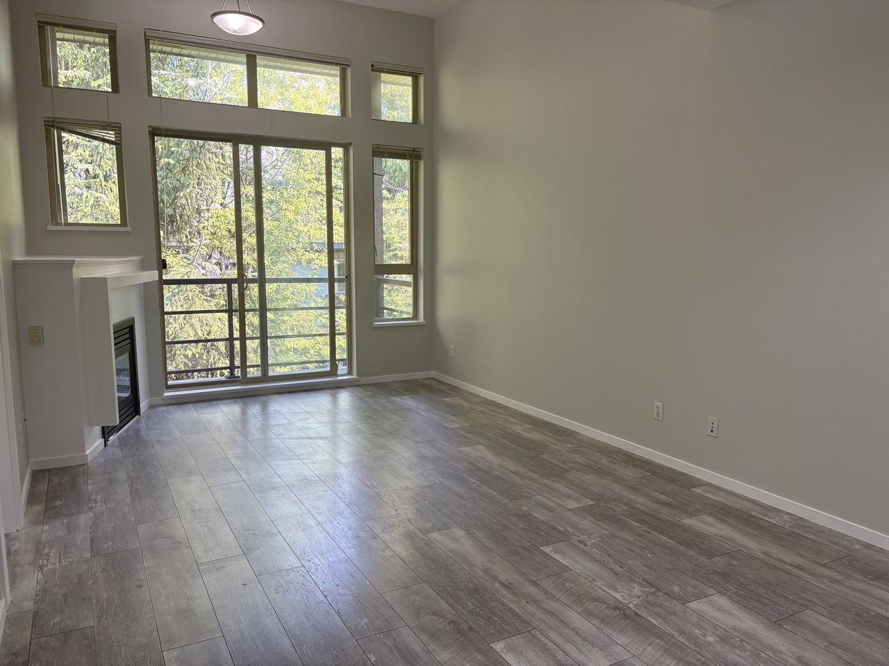 9319 University Crescent #512 - Photo 2 of 21