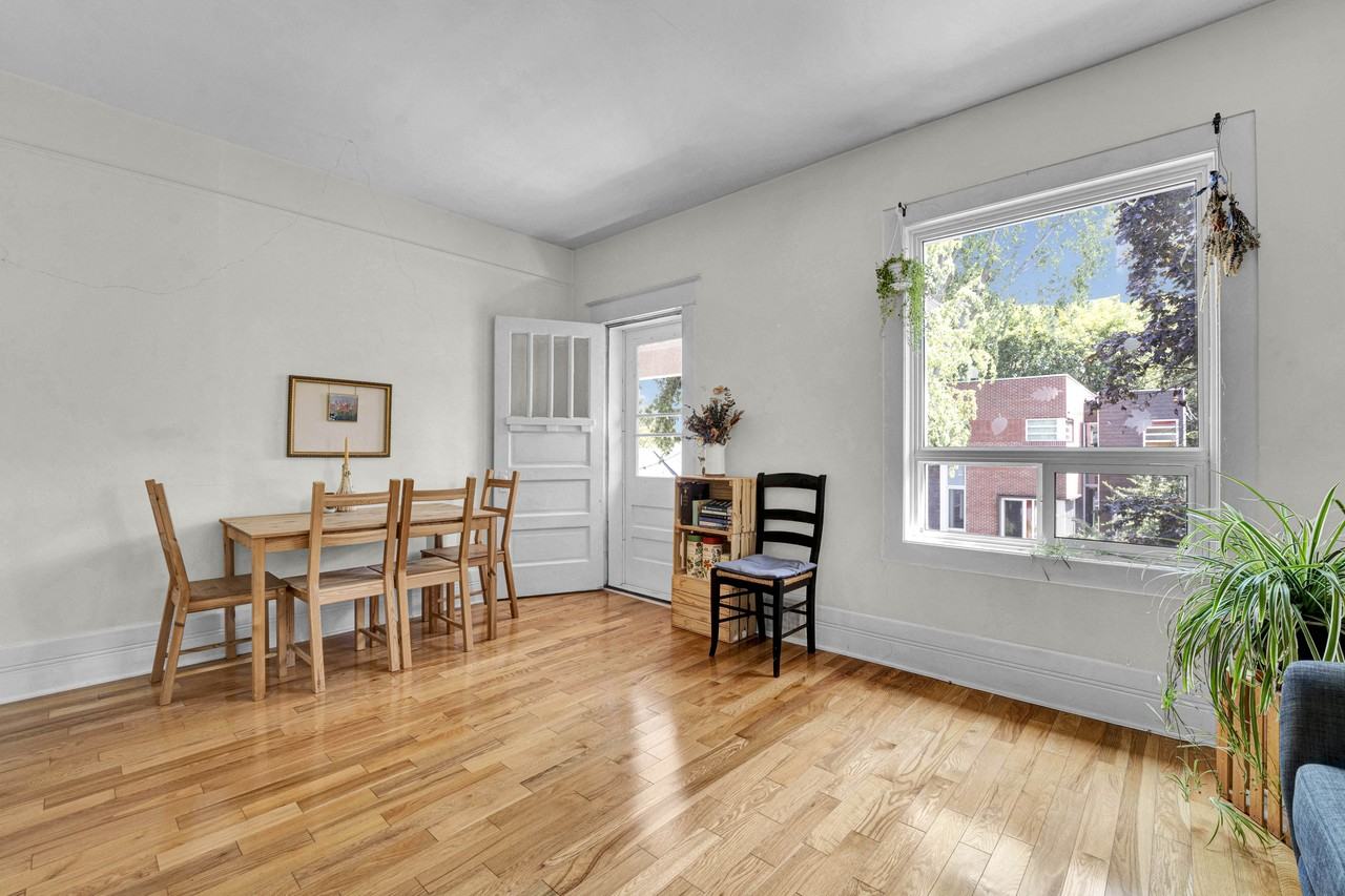 172 Ivy Crescent #2 - Photo 7 of 18
