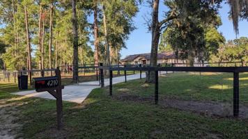 featured image of 4210 Sw 89th Ave