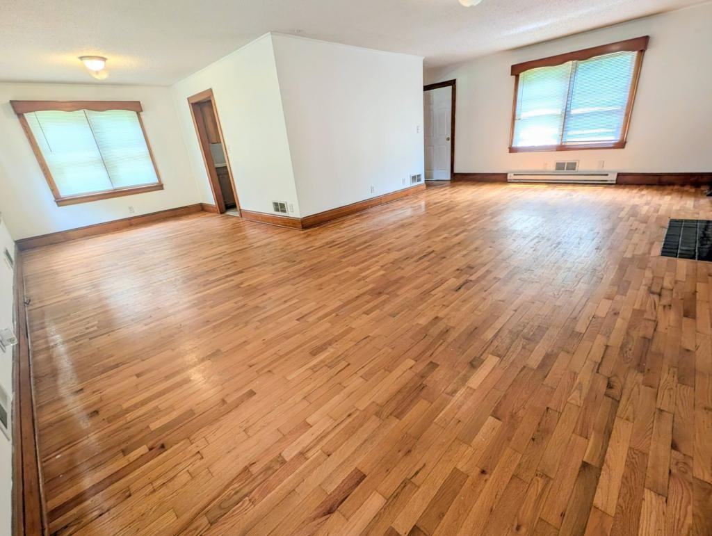 2479 E Main St - Photo 2 of 14