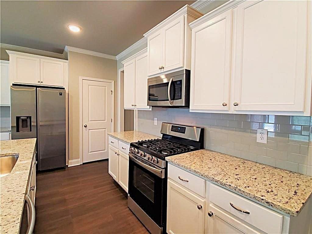 2708 Morgan Creek Dr - Photo 5 of 12