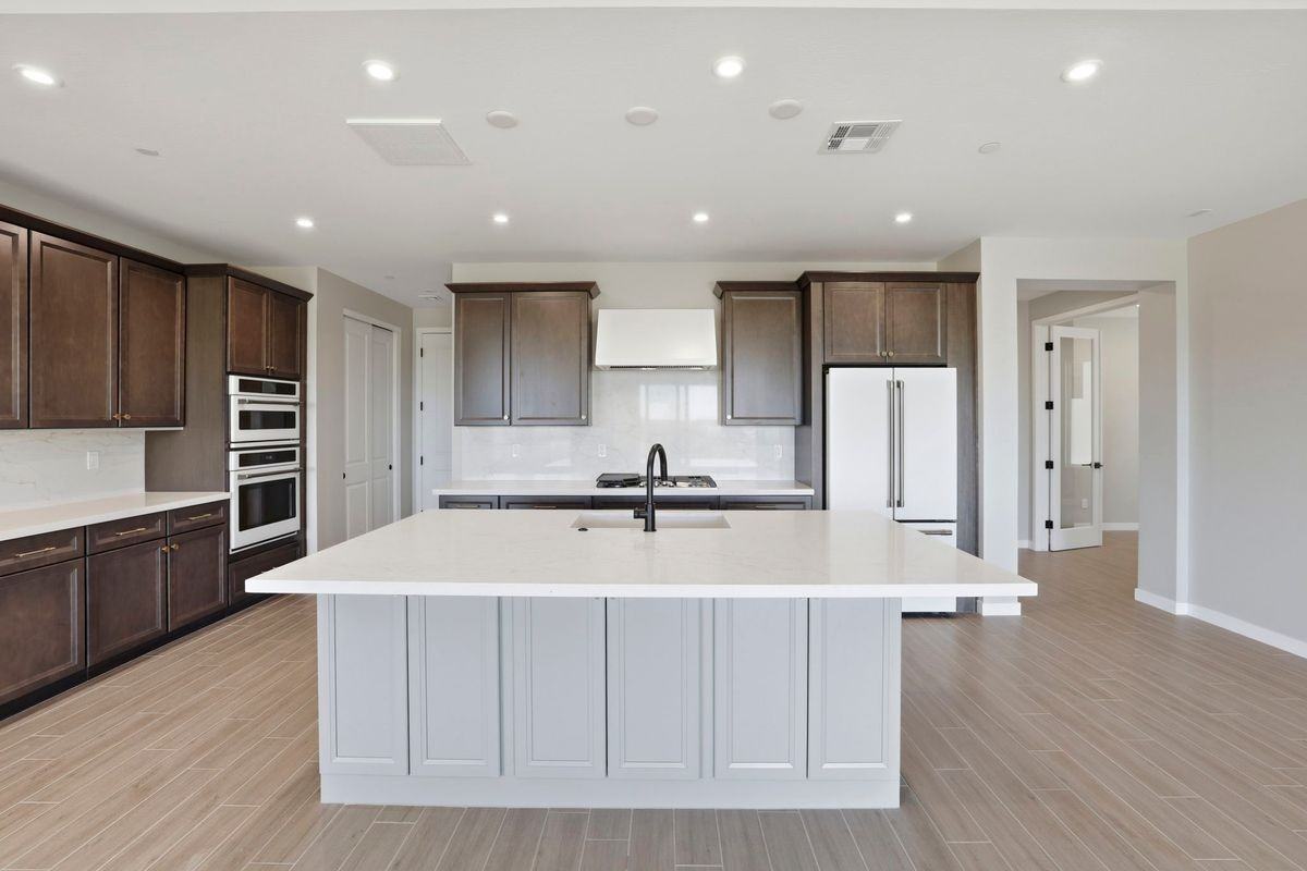 941 Cumberwood Ct - Photo 4 of 32