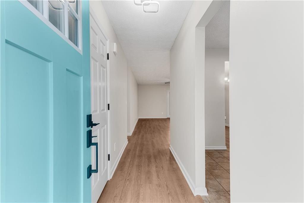 5097 Village Green Way - Photo 6 of 39