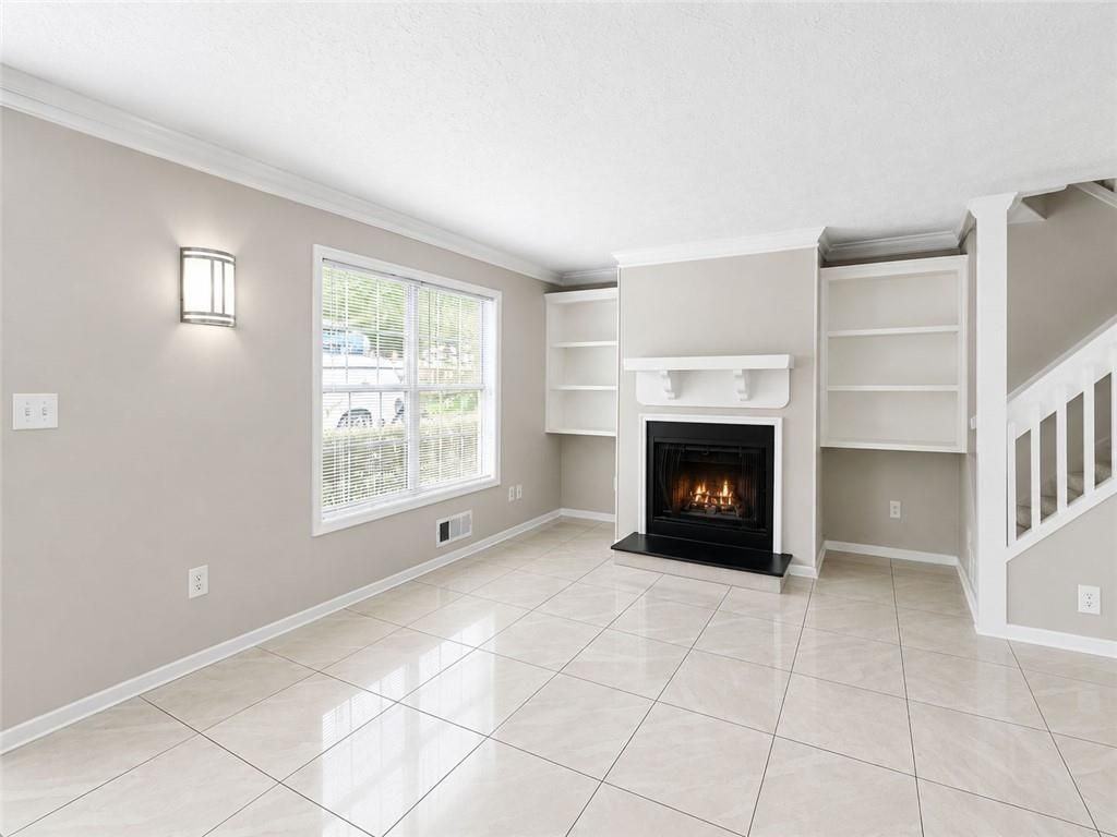 3065 Destin Cir - Photo 5 of 32