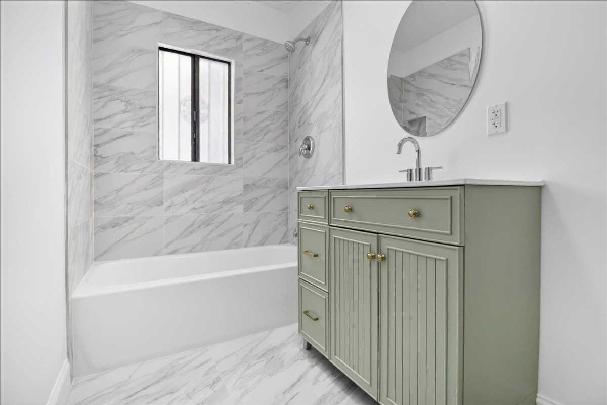 4859 W 12th St - Photo 5 of 29