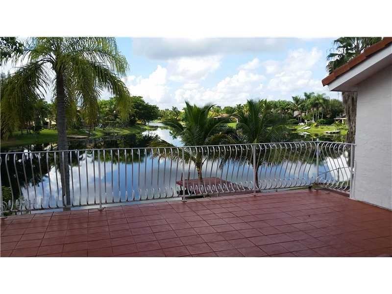 12764 SW 112th Terrace - Photo 2 of 8