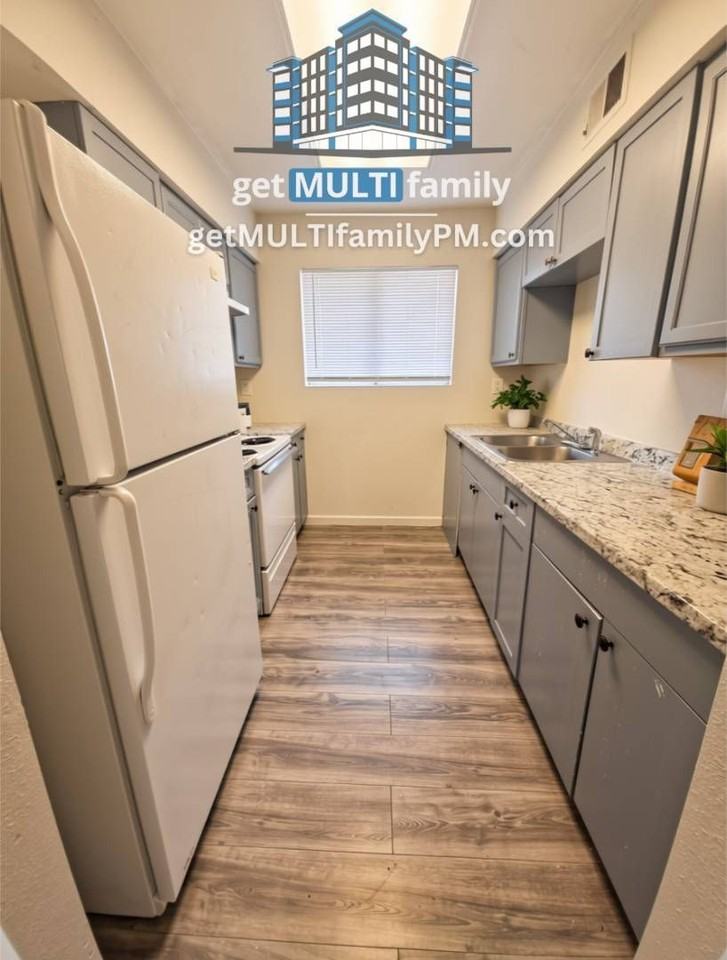 7120 N 66th Dr #202 - Photo 5 of 12