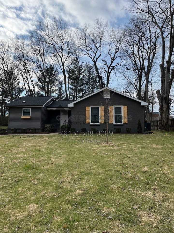 217 Oxford Dr - Photo 2 of 18