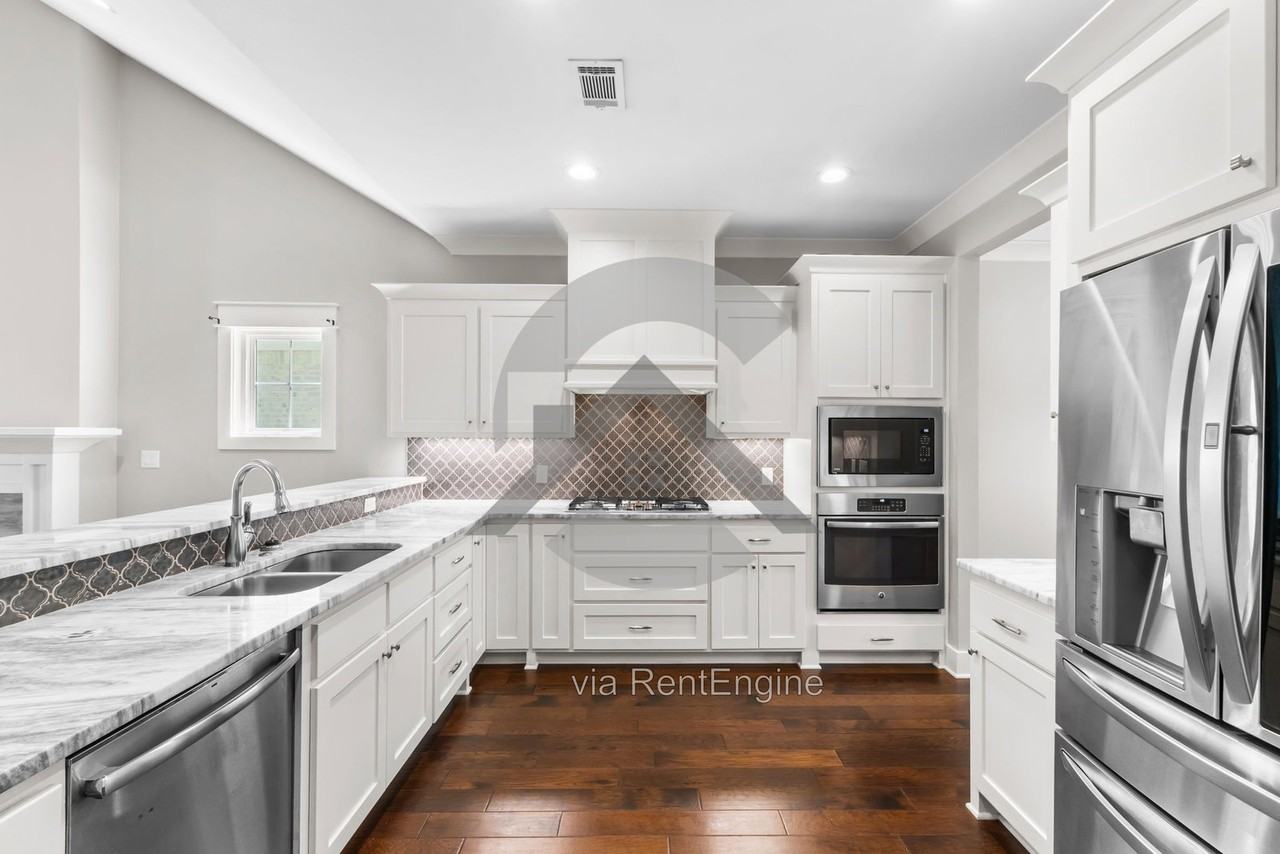 123 Wildcreek Blvd - Photo 5 of 25