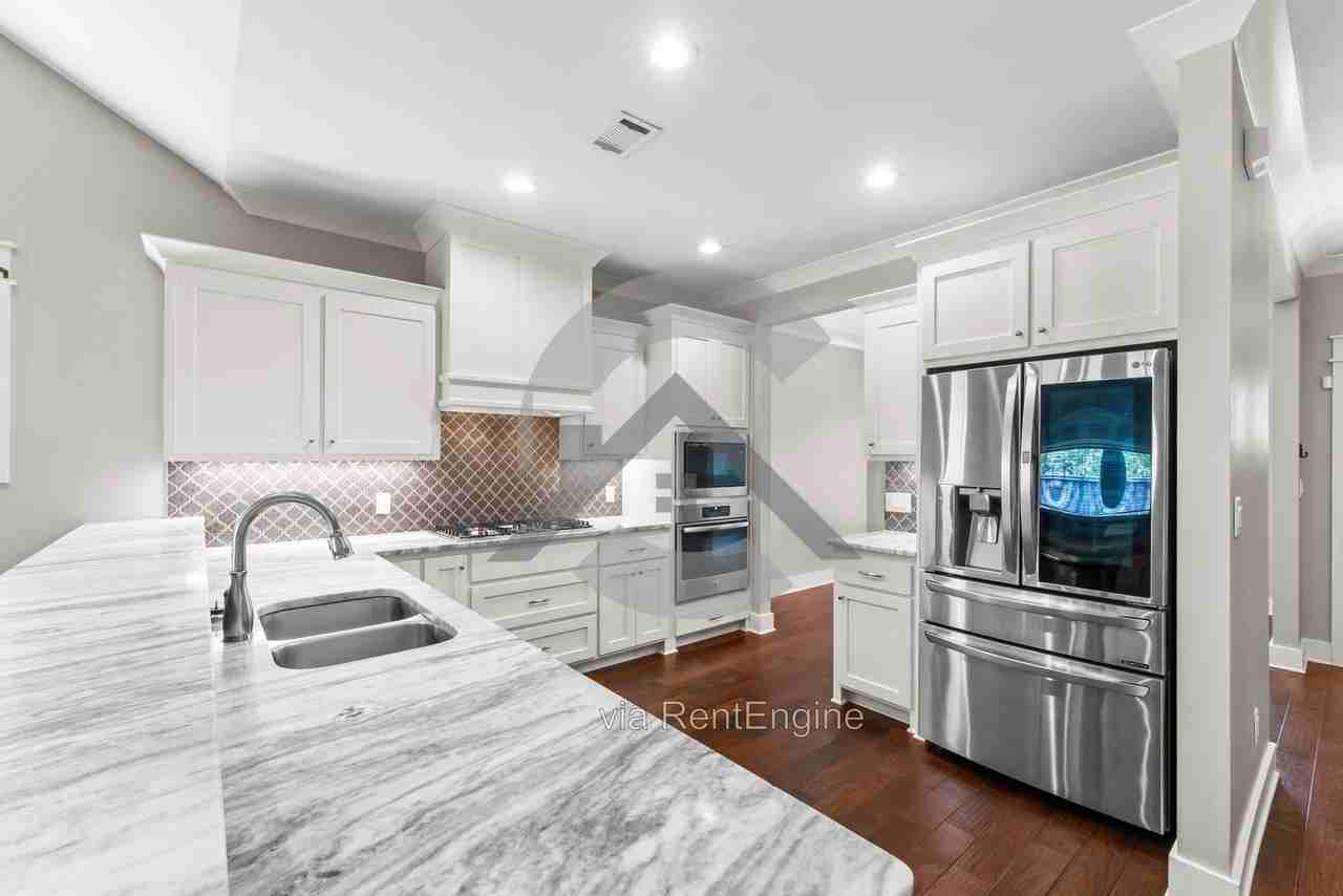 123 Wildcreek Blvd - Photo 6 of 25