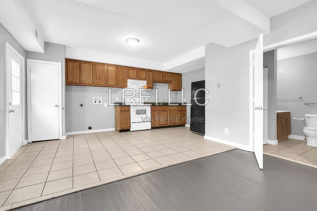 4161 Reservoir Ave #101 - Photo 7 of 11