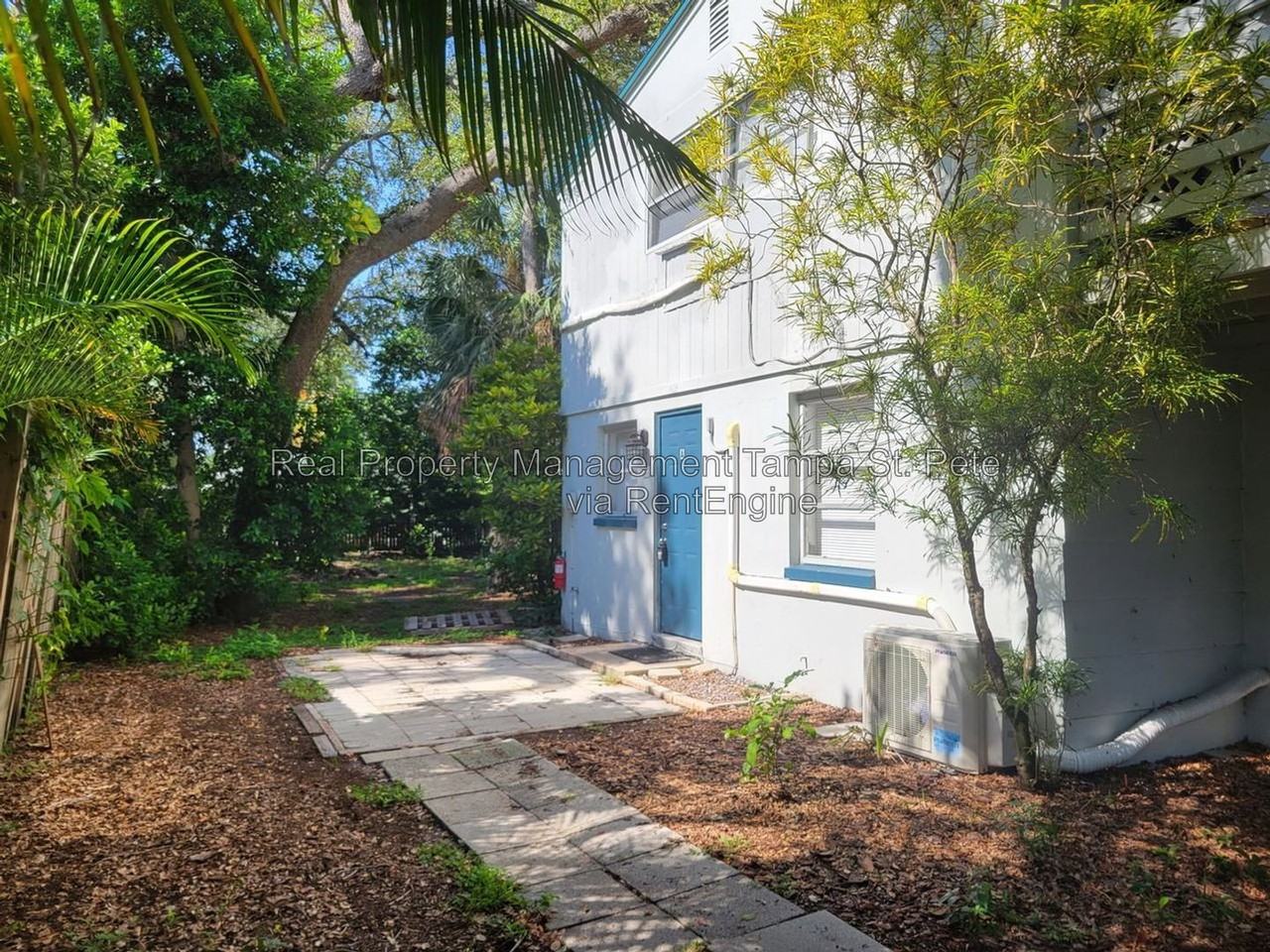 643 Wisteria Ct #A - Photo 4 of 18