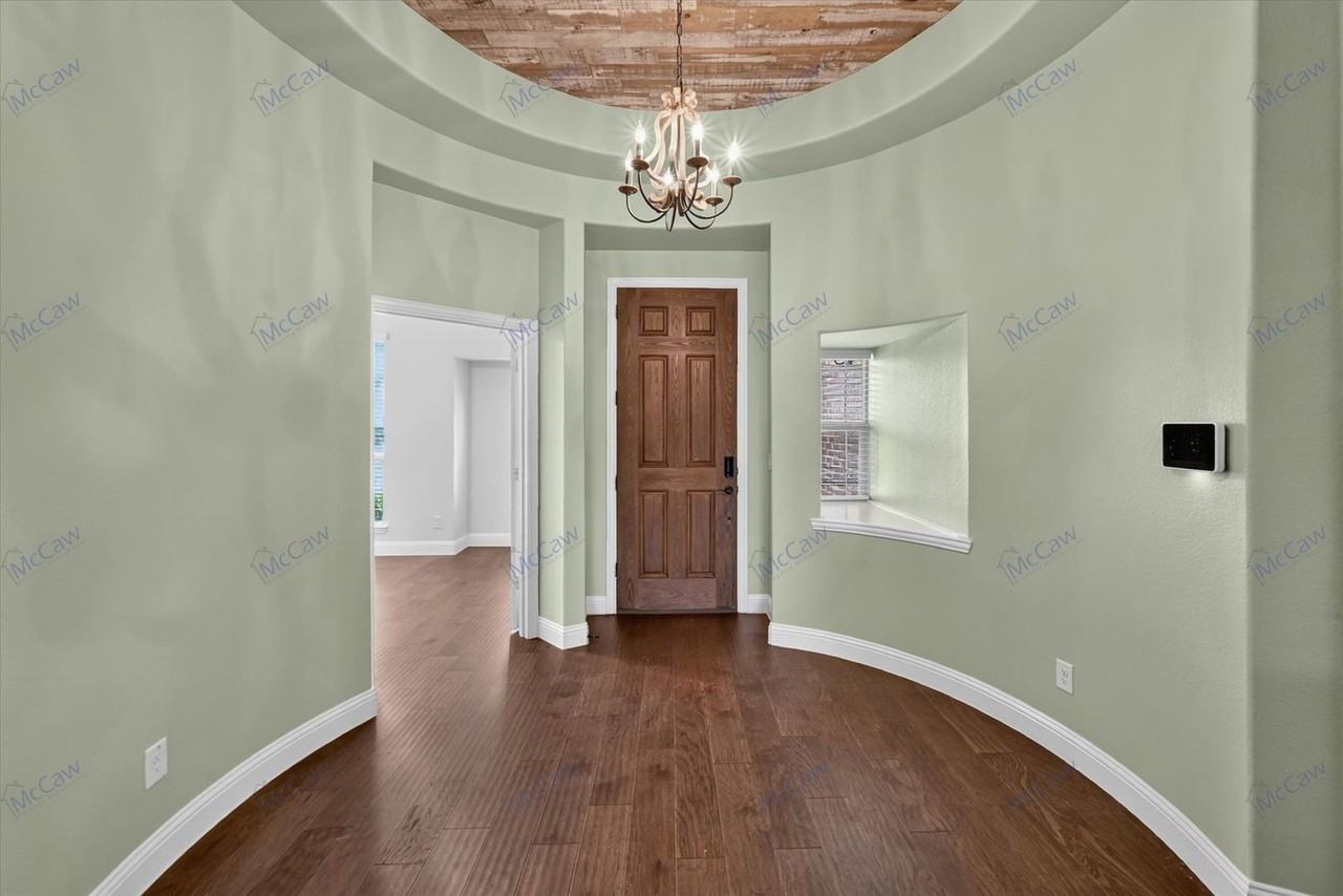 1416 Alexander Dr - Photo 2 of 23
