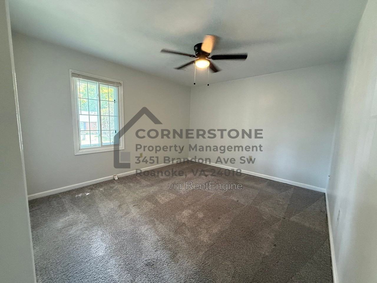1103 Lakeview Pl - Photo 7 of 21