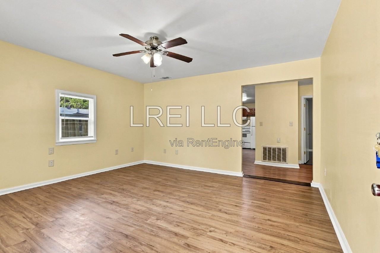 4014 Parthenia Ave - Photo 2 of 12