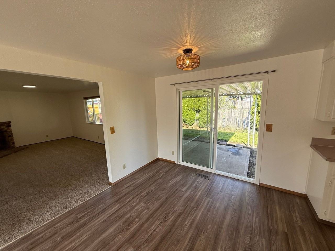 1488 Palace Dr Ne - Photo 7 of 24