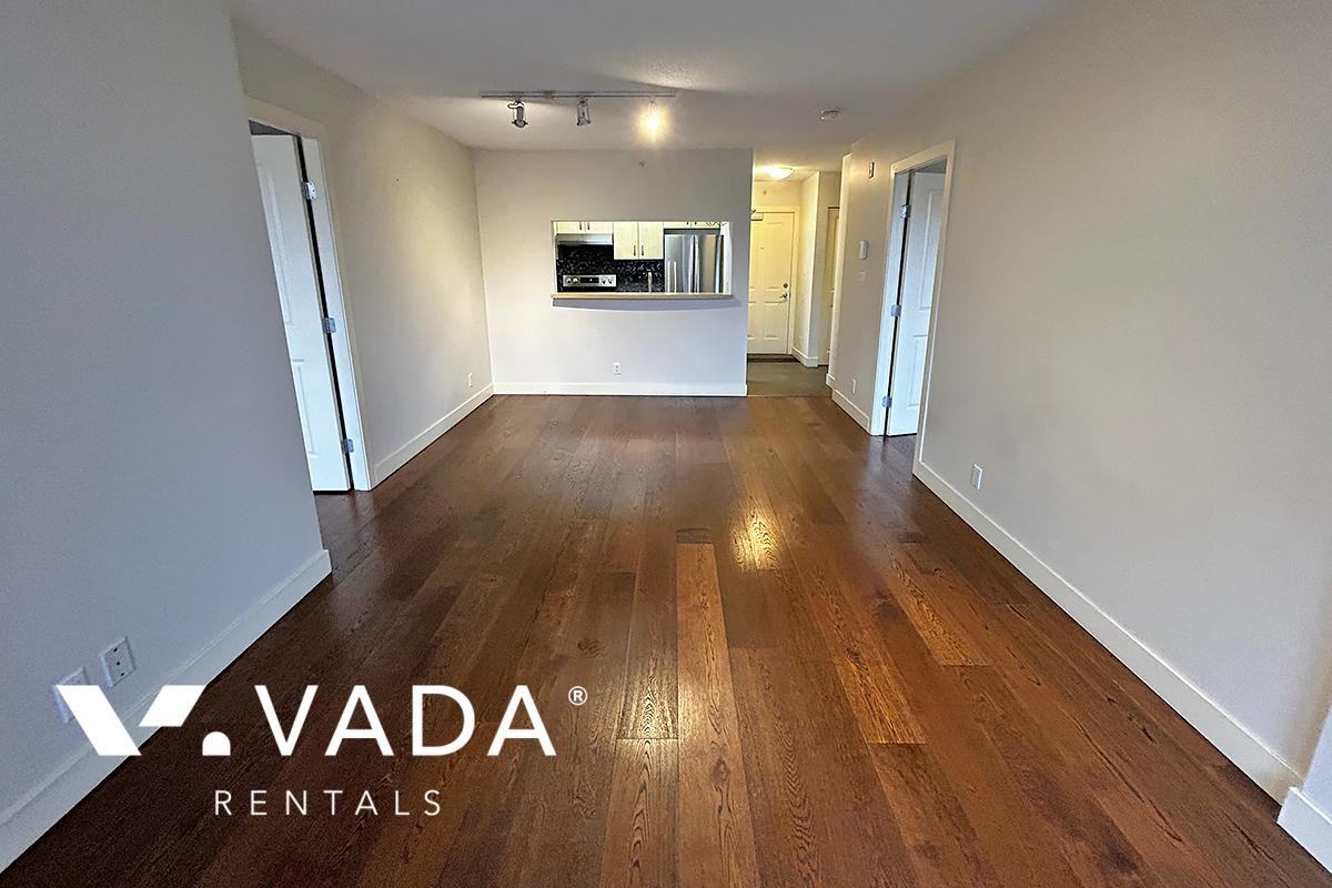 3638 Vanness Ave - Photo 3 of 12