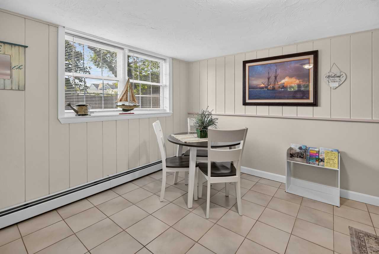 52 Beach St #2 - Photo 4 of 22