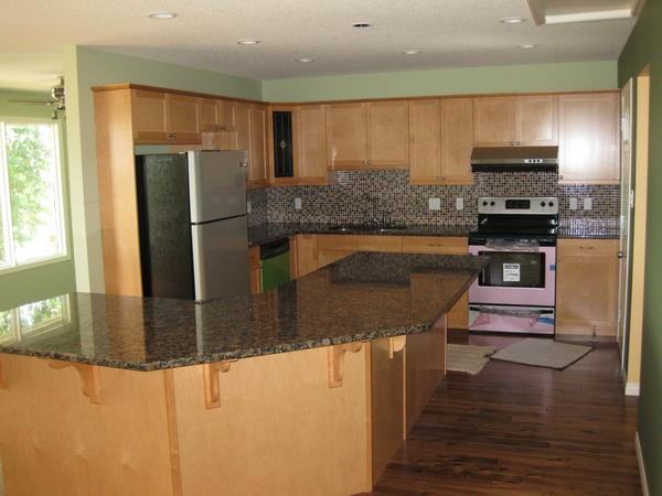 144 Templegreen Dr Ne - Photo 2 of 10