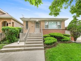featured image of 3860 N Oketo Ave #NA