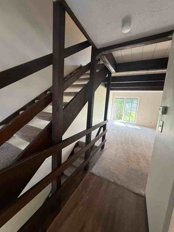 5217 Cline Rd #B - Photo 5 of 18