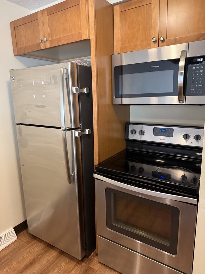 5217 Cline Rd #B - Photo 7 of 18