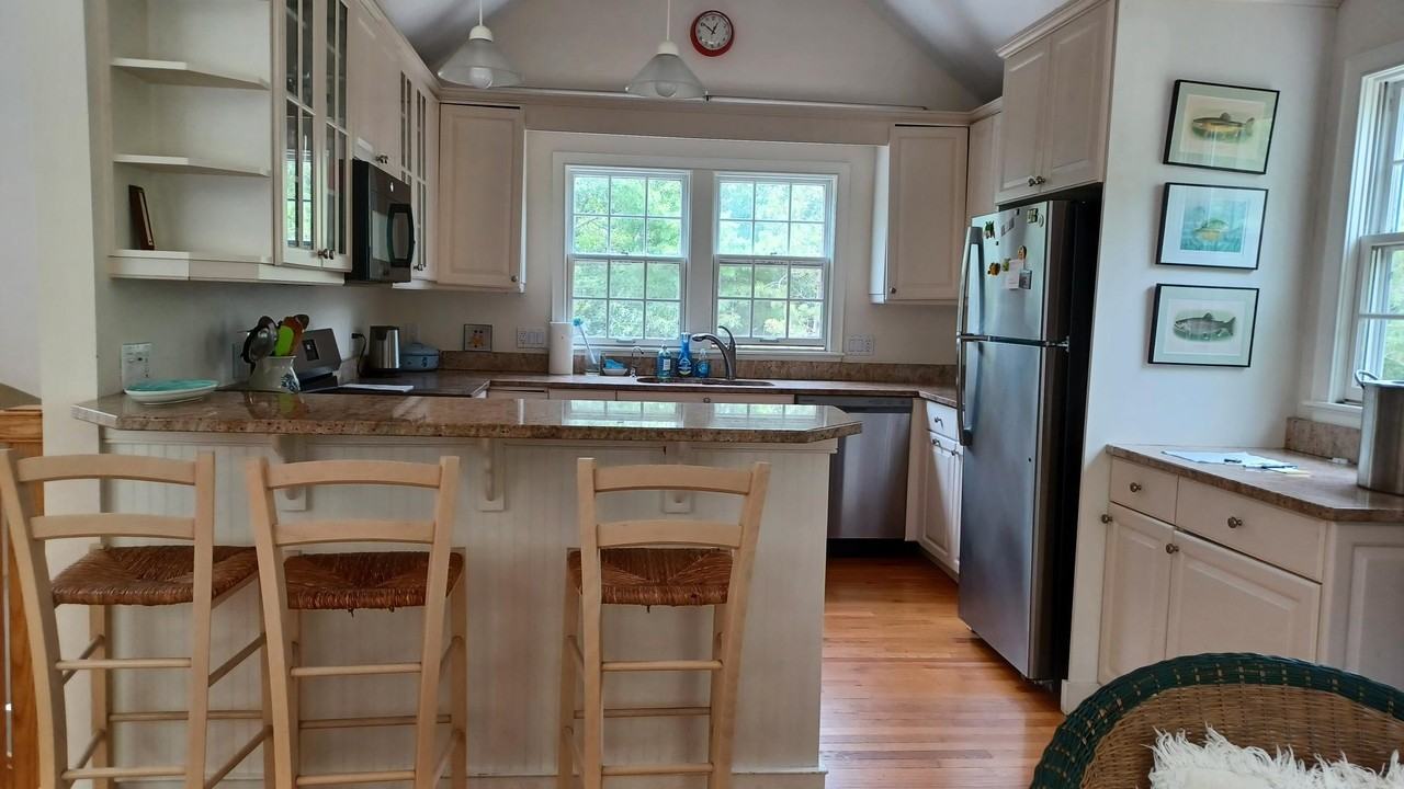 2 Angel St #NA - Photo 7 of 16