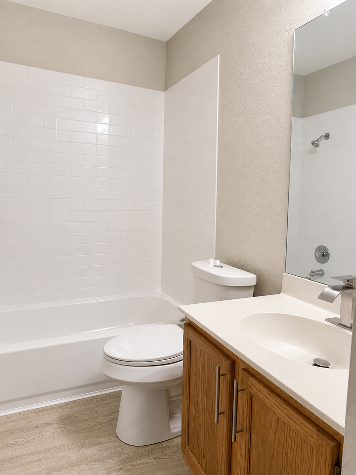 1017 Reynaldo St #NA - Photo 2 of 13