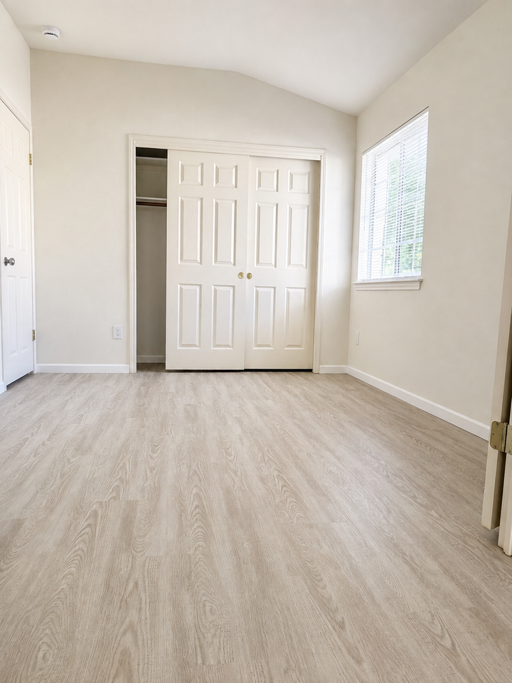 1017 Reynaldo St #NA - Photo 7 of 13
