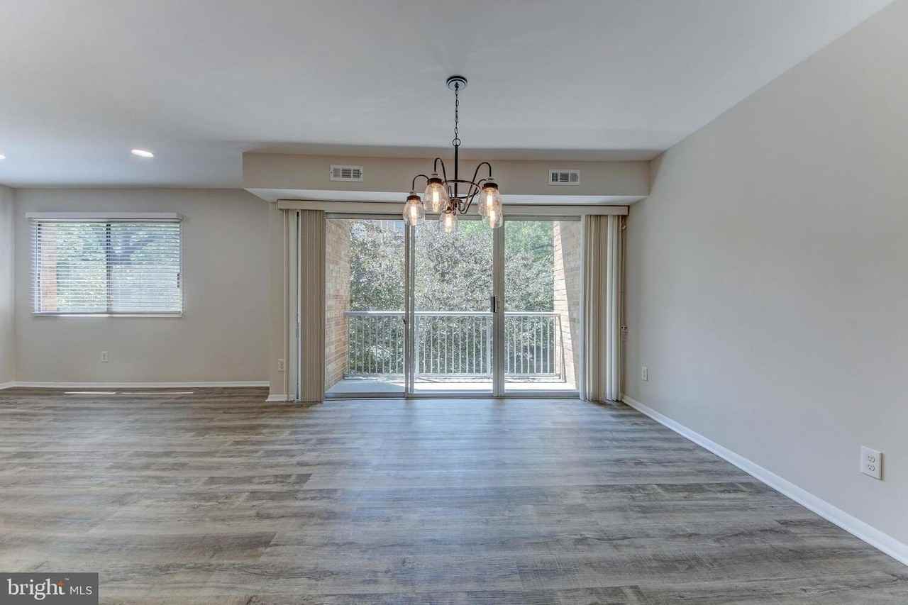 2904 Kings Chapel Rd #9 - Photo 6 of 20
