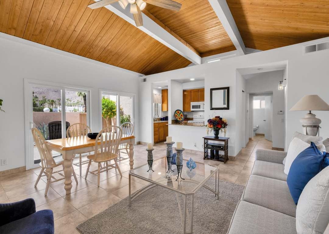 70100 Mirage Cove Dr #2 - Photo 3 of 24