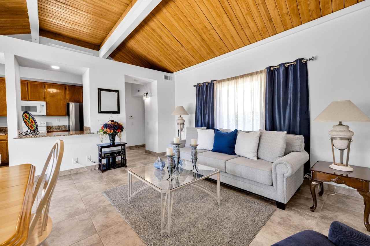 70100 Mirage Cove Dr #2 - Photo 4 of 24