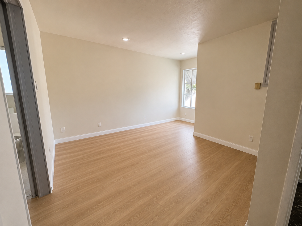 12323 Centralia St #NA - Photo 6 of 21