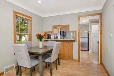 7505 North St - Photo 4 of 15