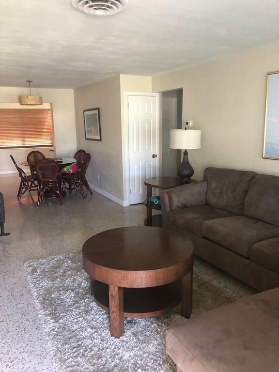 1 48 Longwood Drive - Photo 6 of 11