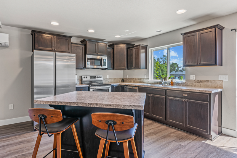 1165 Birch St #A - Photo 4 of 27