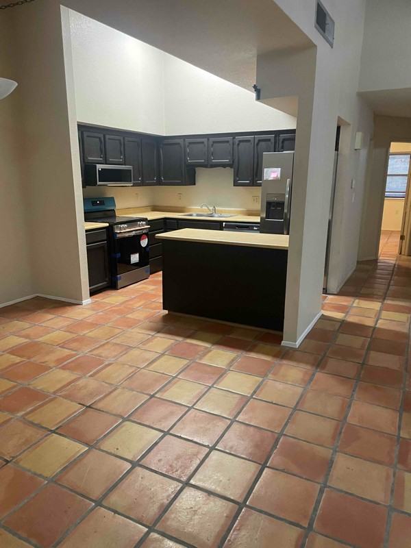 5757 Lawndale Dr #B - Photo 5 of 15