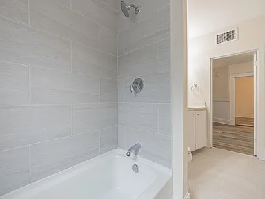 680 Harvard St #2 - Photo 5 of 13