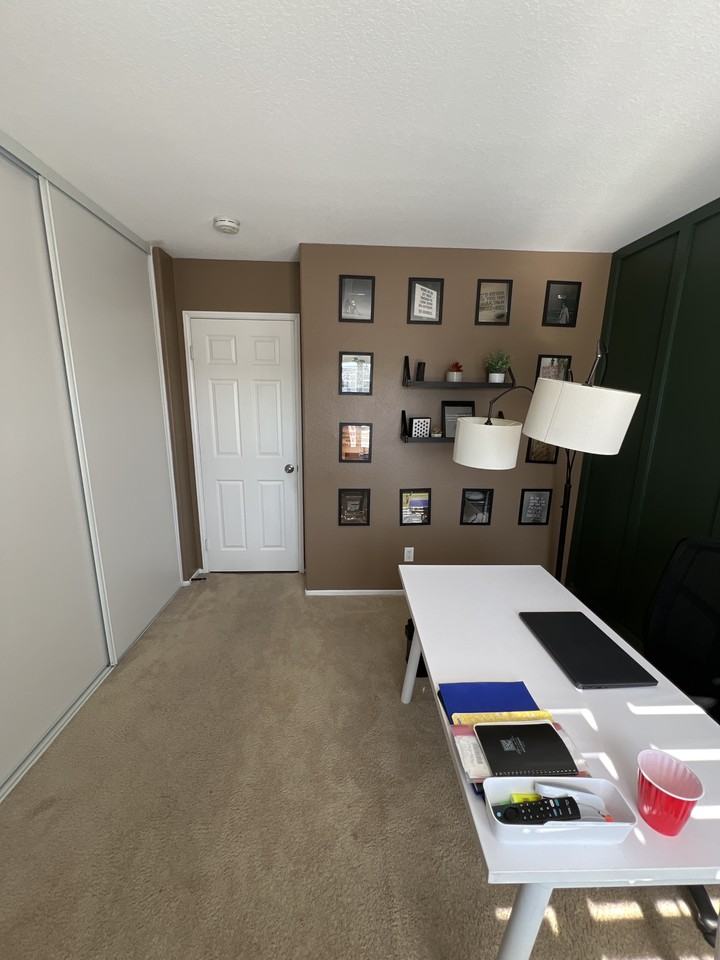 987 Montague Cir #1 - Photo 2 of 9
