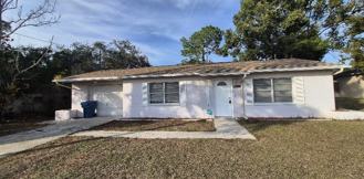 13095 Linden Dr - Photo 1 of 1
