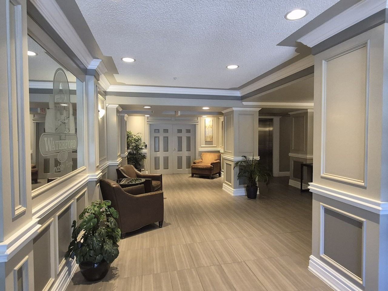 2411 The Waterford Bldg C - Photo 7 of 29