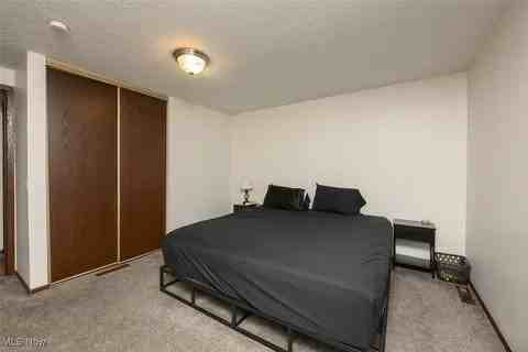 227 Berger St N - Photo 6 of 8