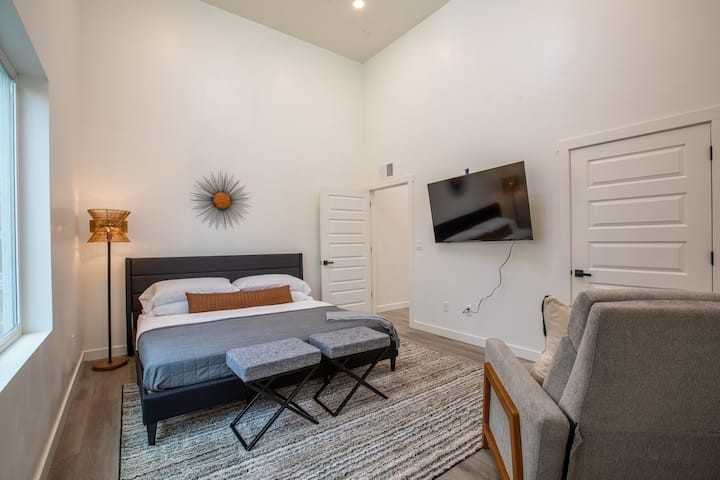 302 40th St #3 - Photo 4 of 14