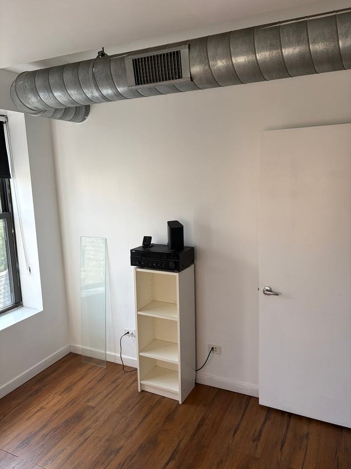 4537 S Drexel Blvd #601 - Photo 7 of 19