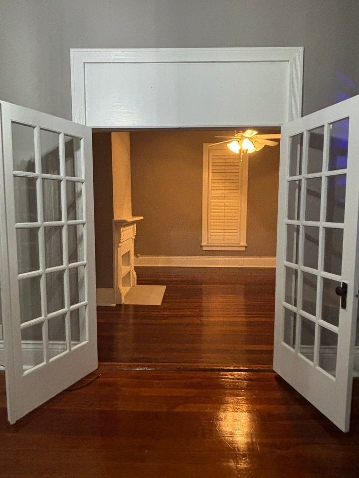 313 N High St - Photo 3 of 20