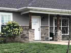 631 Armitage Dr - Photo 1 of 1