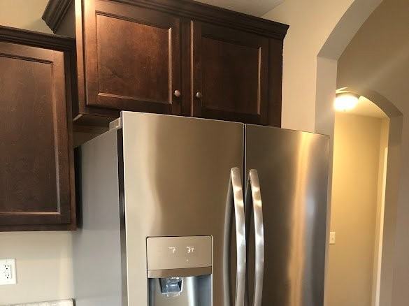 631 Armitage Dr - Photo 4 of 20