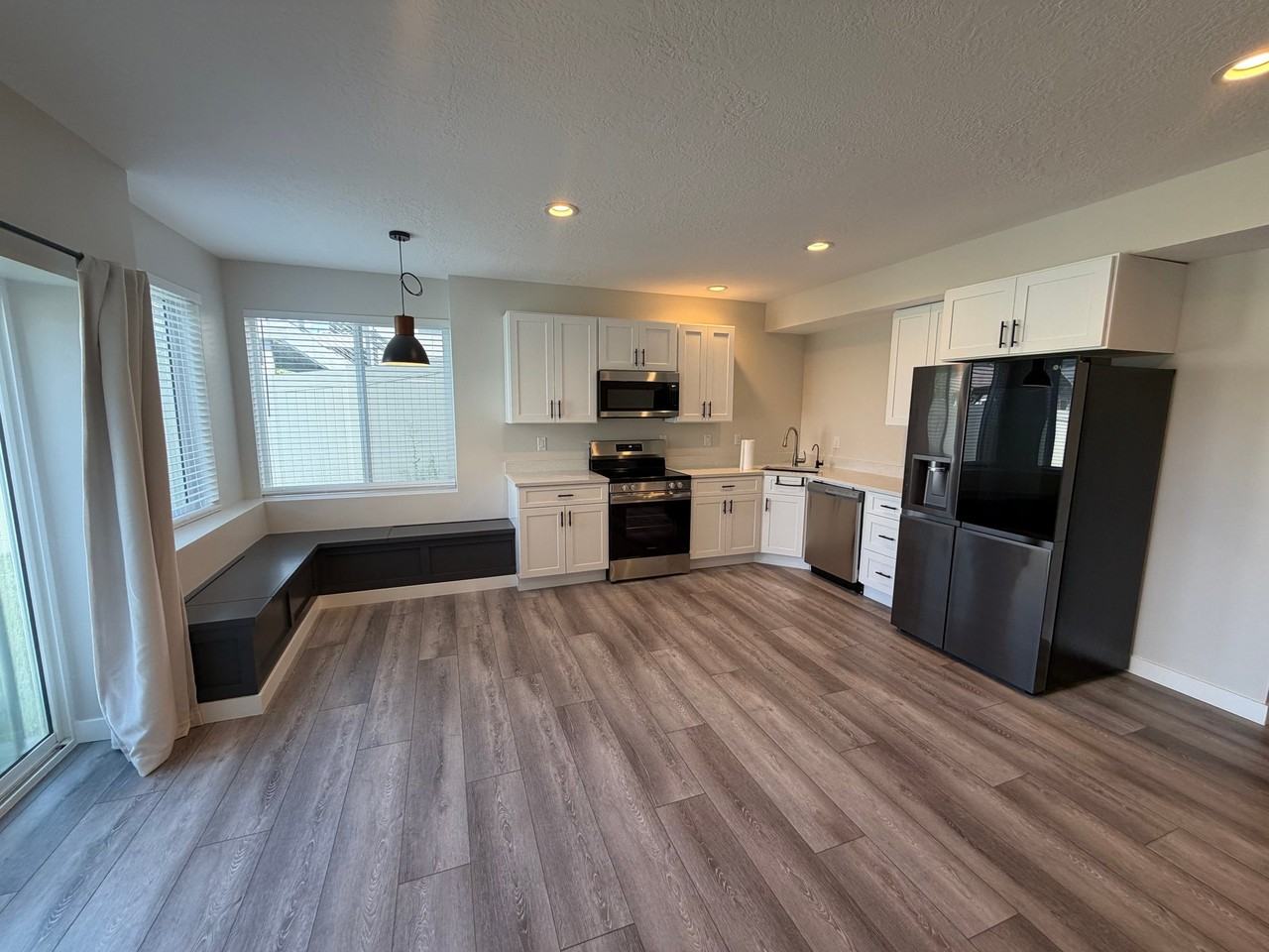 4384 W Lower Meadow Dr #B - Photo 6 of 8