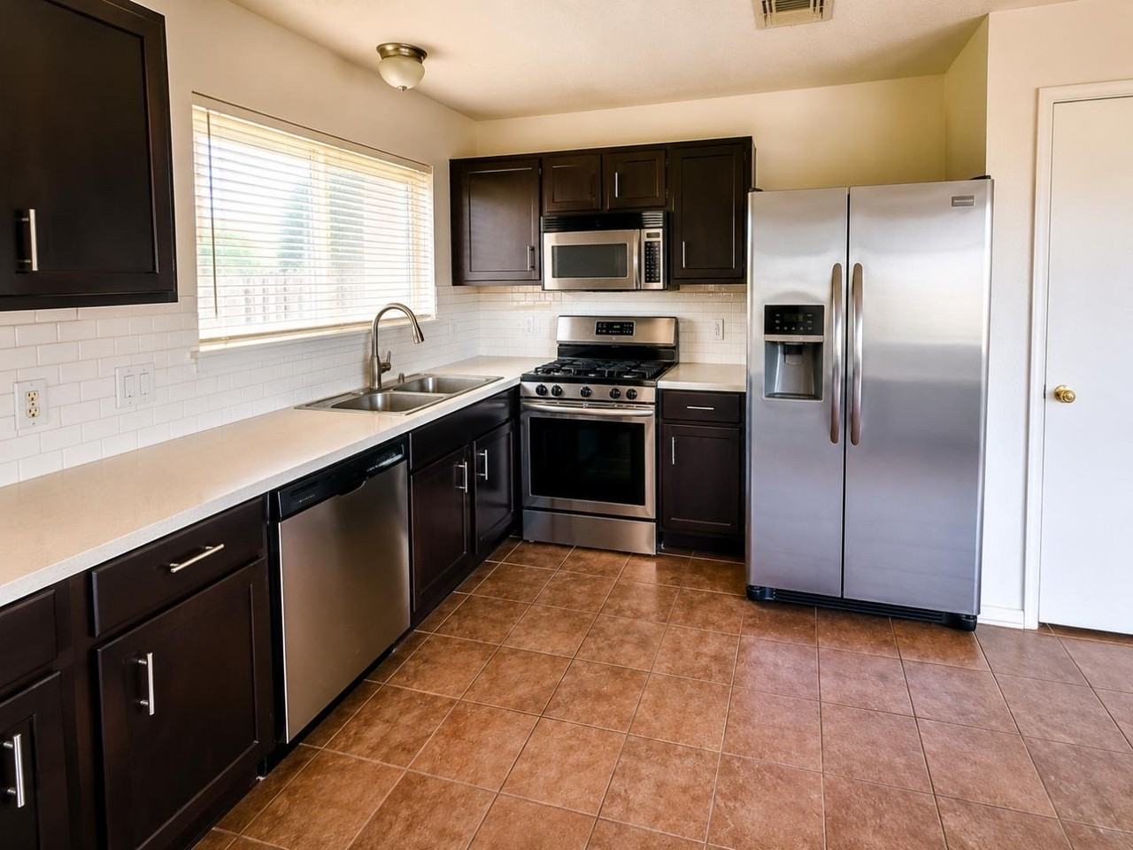 20724 Patriot Park Ln - Photo 3 of 20